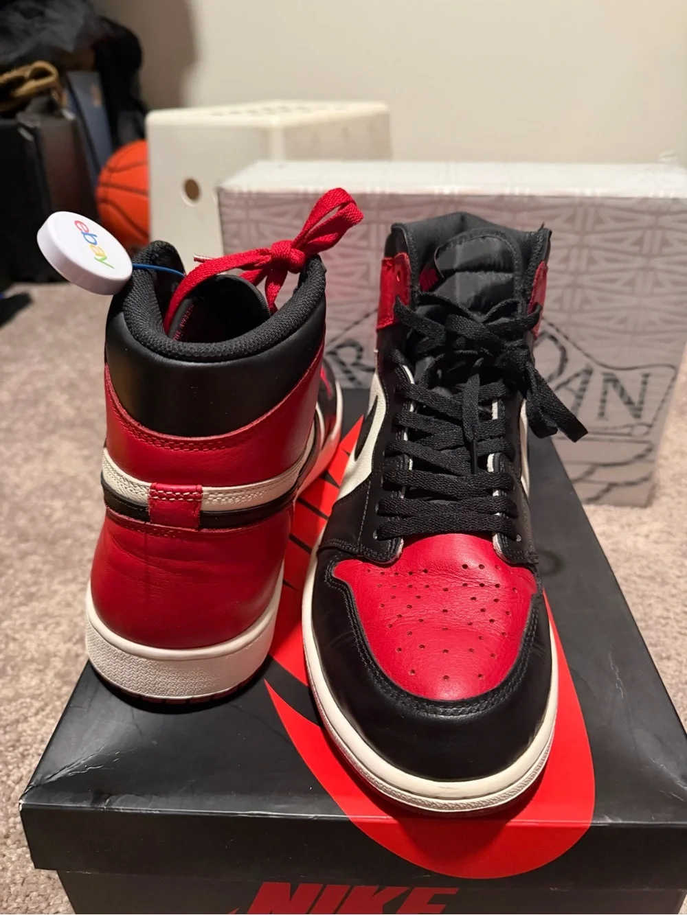Air Jordan 1 - bred toe 2018
